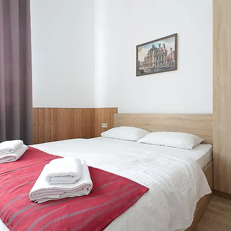Apartment Doroshenka 29