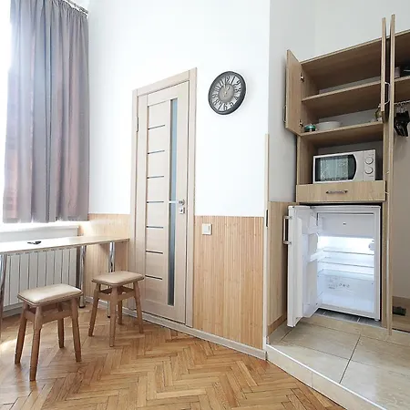 Doroshenka 29 Lviv