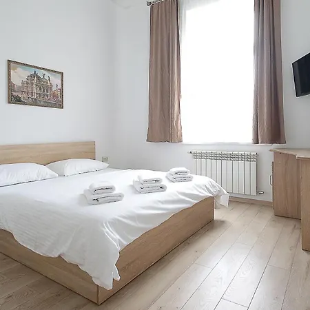 Apartment Doroshenka 29 Lviv