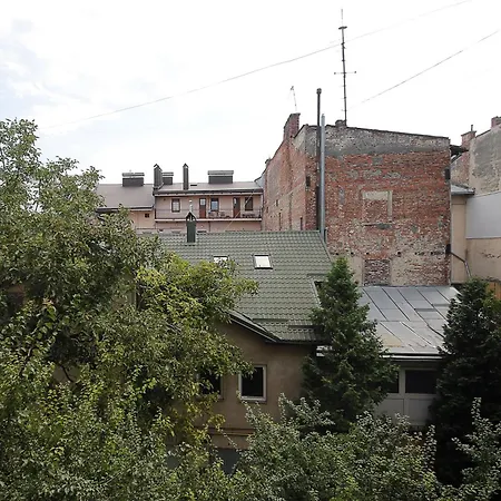 Doroshenka 29 Lviv